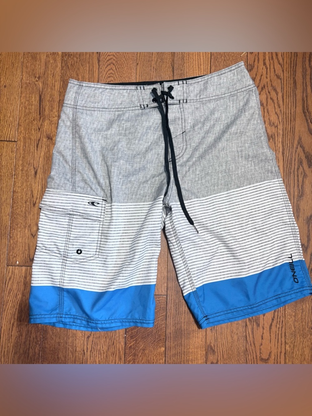 O'Neill (30) Men's Gray & Blue Striped colorblock Boardshorts swim beach summer